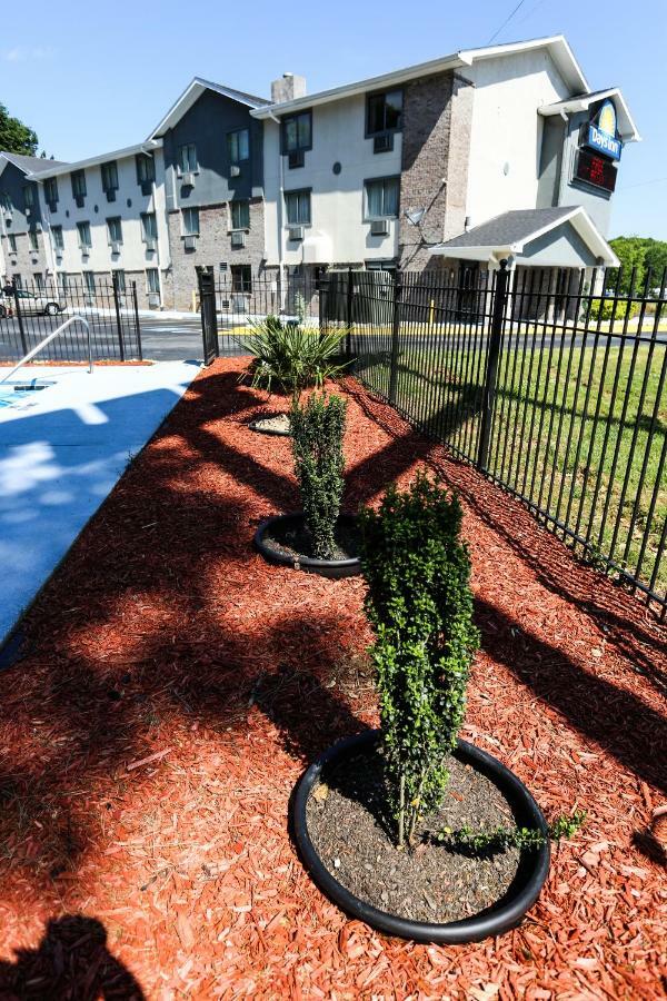 Super 8 By Wyndham Villa Rica Exterior foto